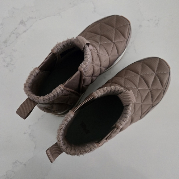 Teva ReEmber Mid Platform Boots Quilted Nylon Brown Beige Tan Size 6 - Picture 4 of 10